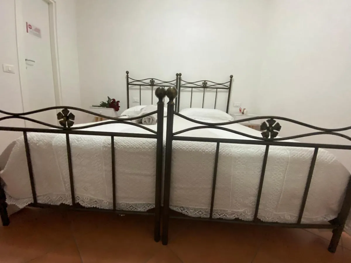 Bed and Breakfast Sa Domo De Su Re Torralba Itálie